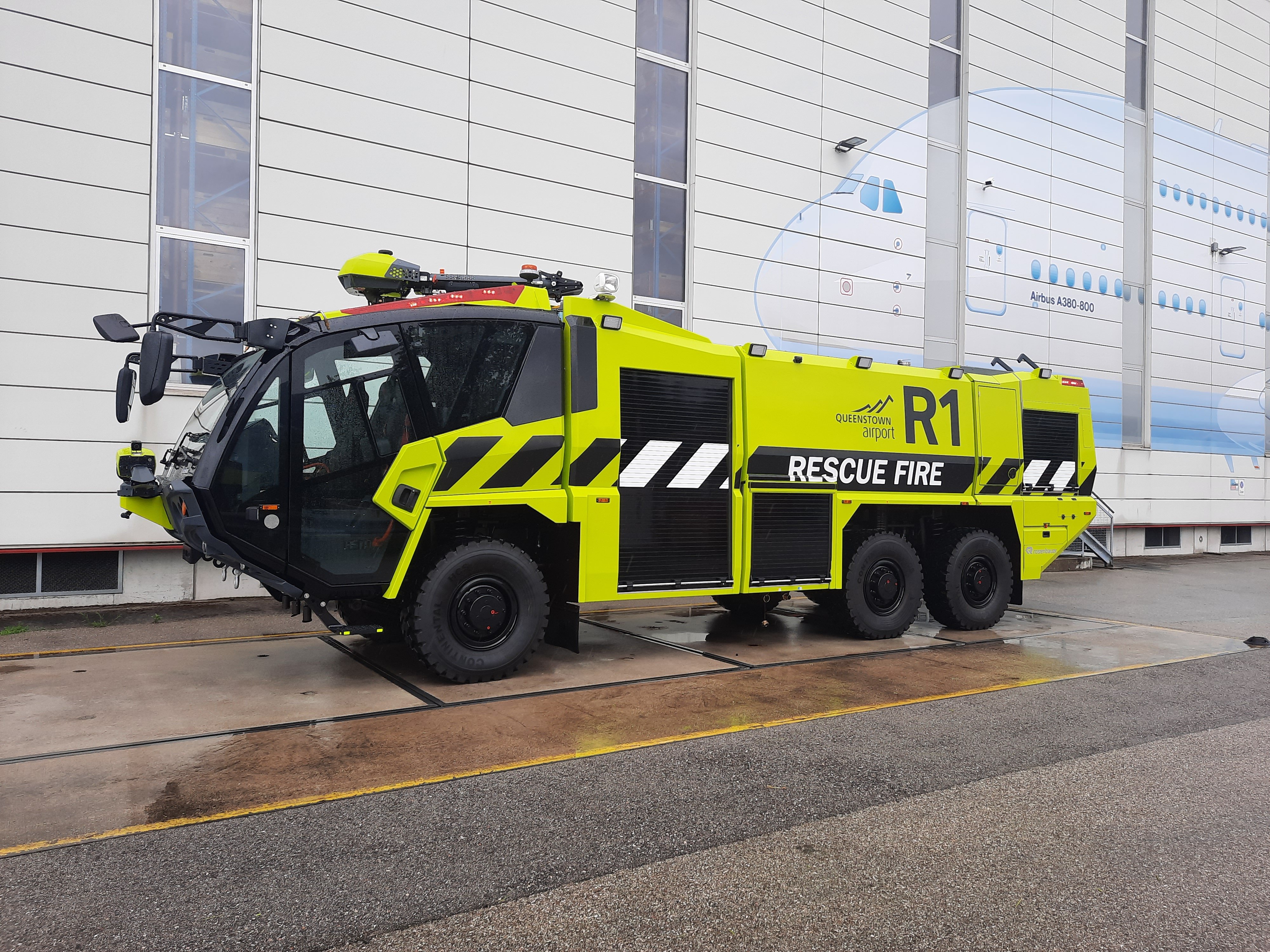 Airport discount rescue vehicle